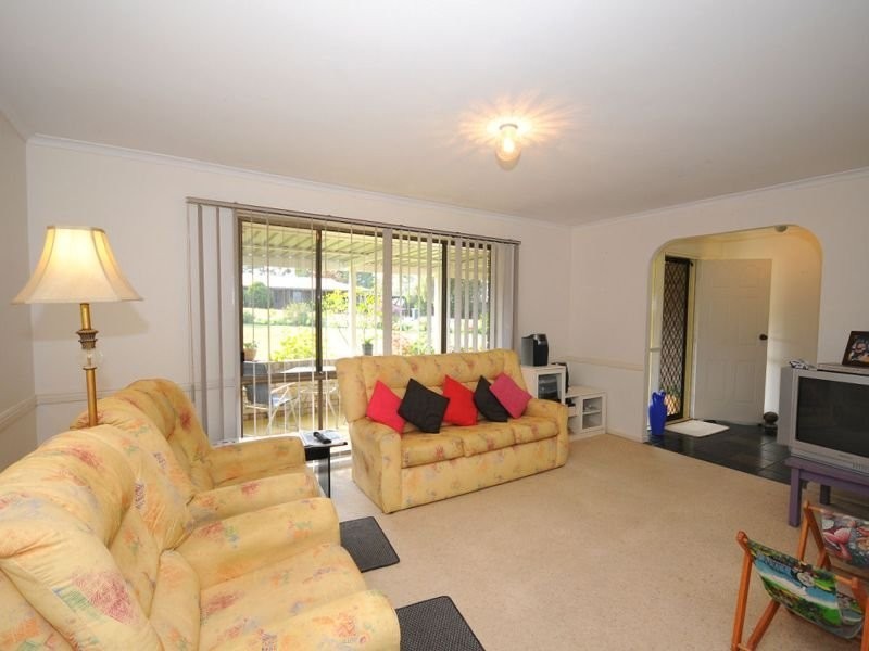 7 York St, Urraween QLD 4655