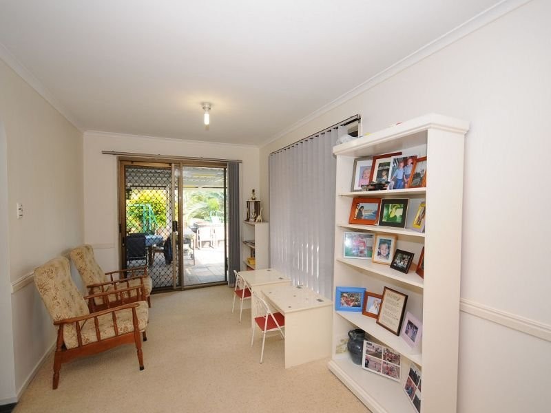 7 York St, Urraween QLD 4655
