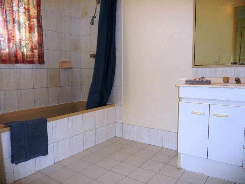 7 Urangan St, Torquay QLD 4655