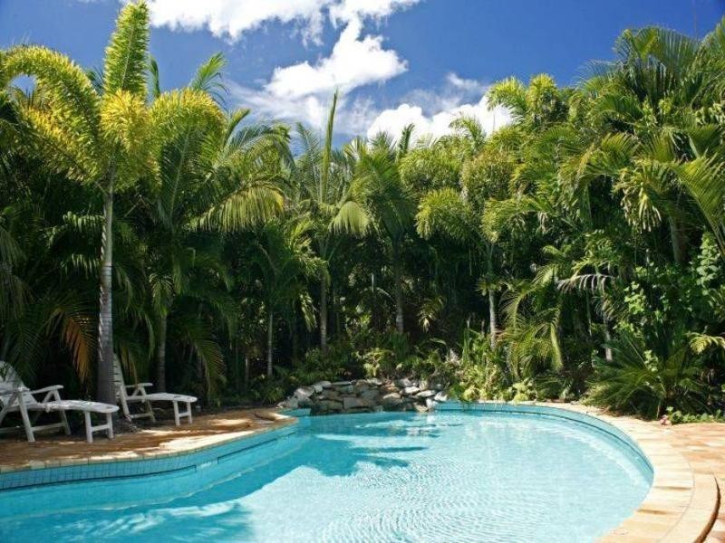 19 Belmoreana Court, Dundowran Beach QLD 4655