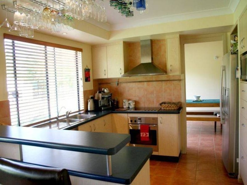 19 Belmoreana Court, Dundowran Beach QLD 4655