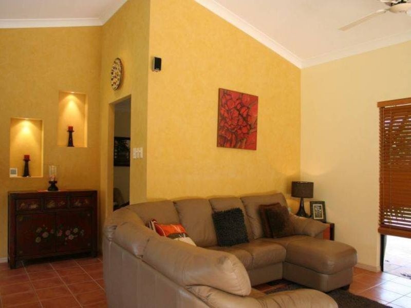 19 Belmoreana Court, Dundowran Beach QLD 4655