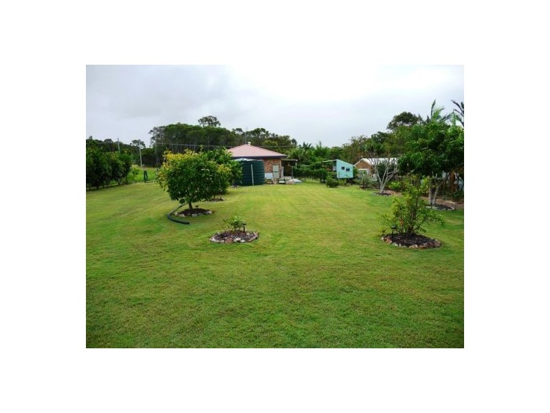 30 Blue Water Rd, Booral QLD 4655