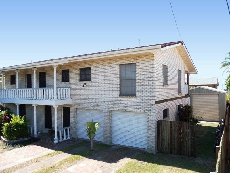 26 Hillcrest Ave, Scarness QLD 4655