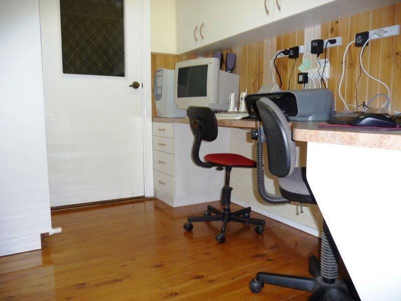 26 Hillcrest Ave, Scarness QLD 4655