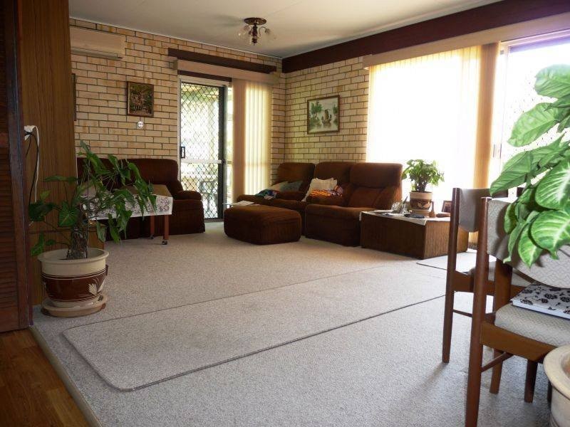 363 Boat Harbour Dr, Scarness QLD 4655