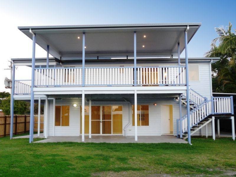 7 Hansen St, Urangan QLD 4655