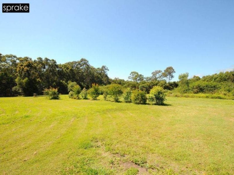 18 Maddever Road, Booral QLD 4655