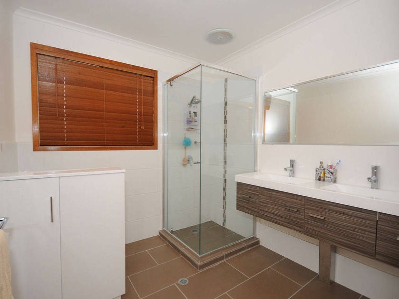 7 Talasea Dr, Kawungan QLD 4655