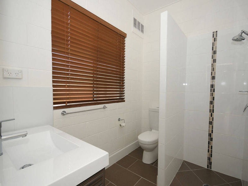 7 Talasea Dr, Kawungan QLD 4655