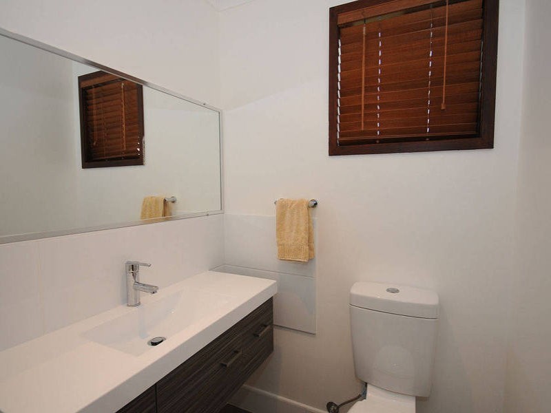7 Talasea Dr, Kawungan QLD 4655