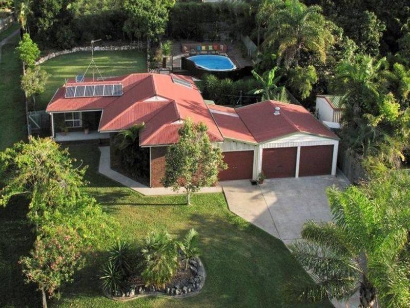 4 Daydream Crt, Kawungan QLD 4655