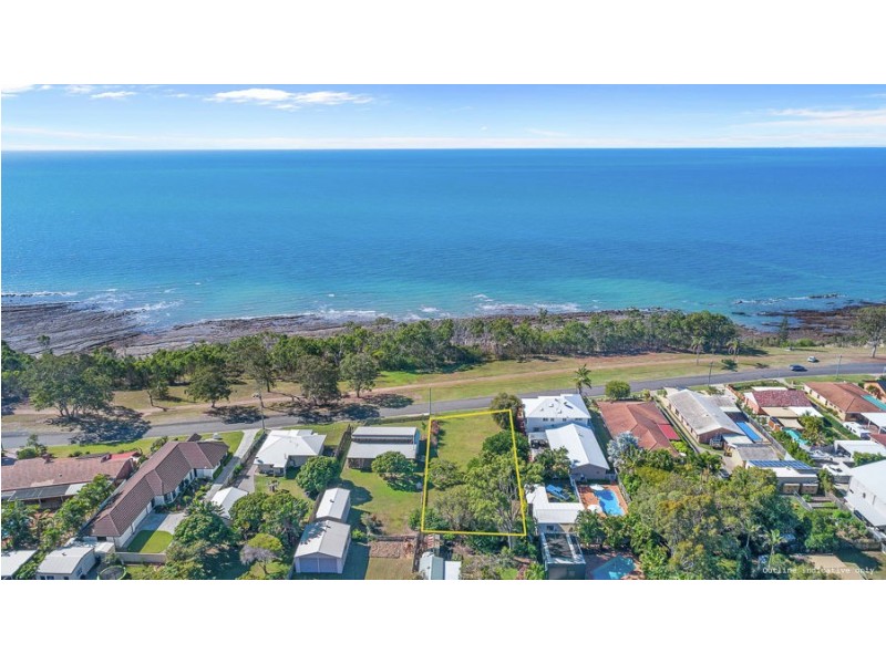51 Esplanade, Point Vernon QLD 4655