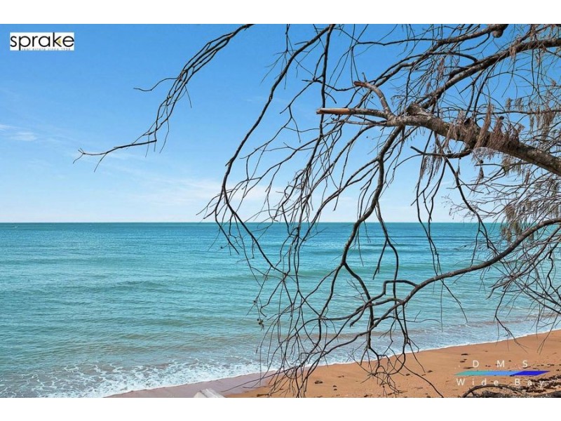 51 Esplanade, Point Vernon QLD 4655