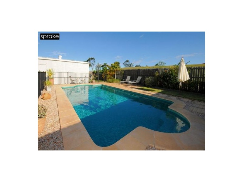 8 Bayswater Drive,, Urraween QLD 4655