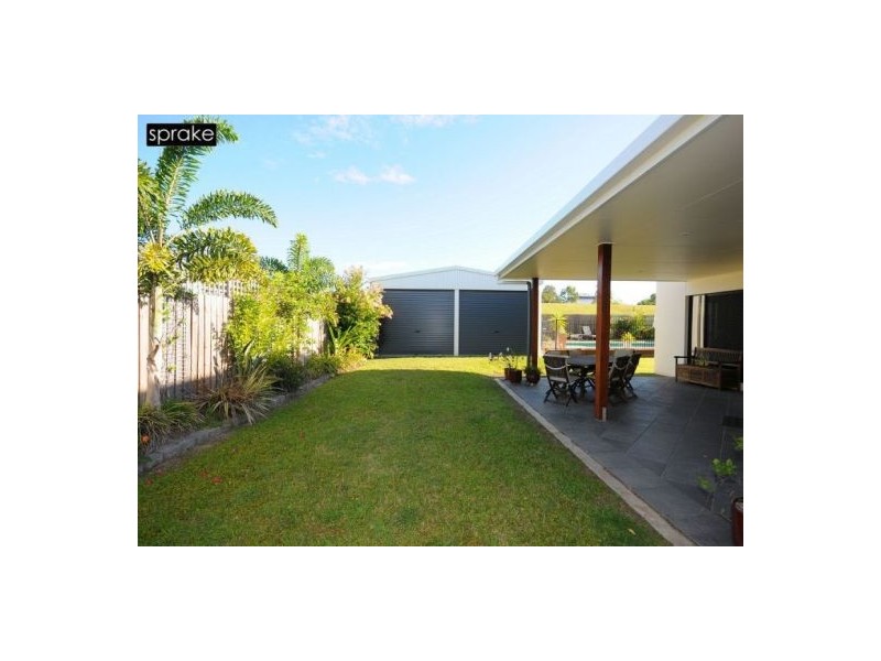 8 Bayswater Drive,, Urraween QLD 4655