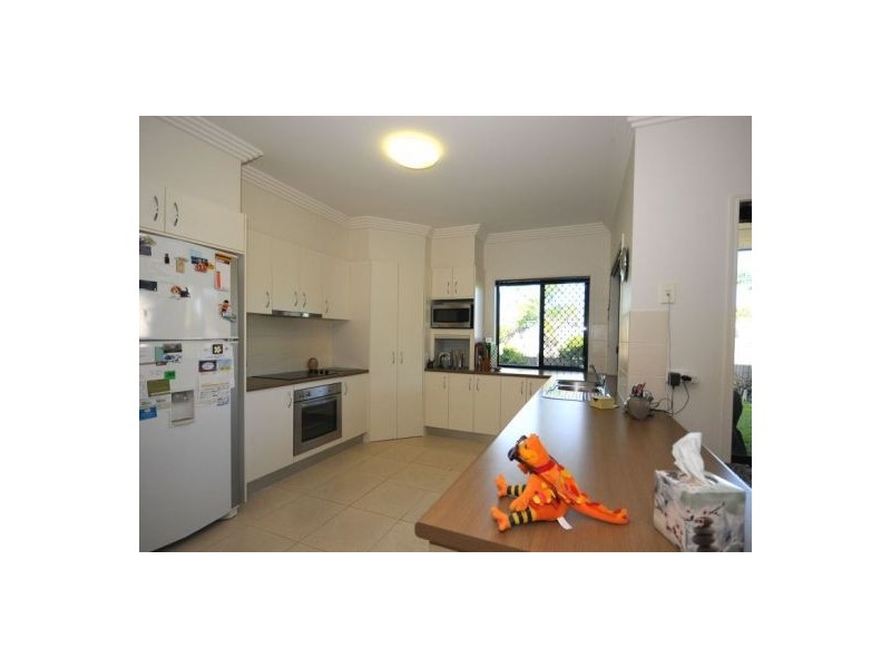 8 Bayswater Drive,, Urraween QLD 4655