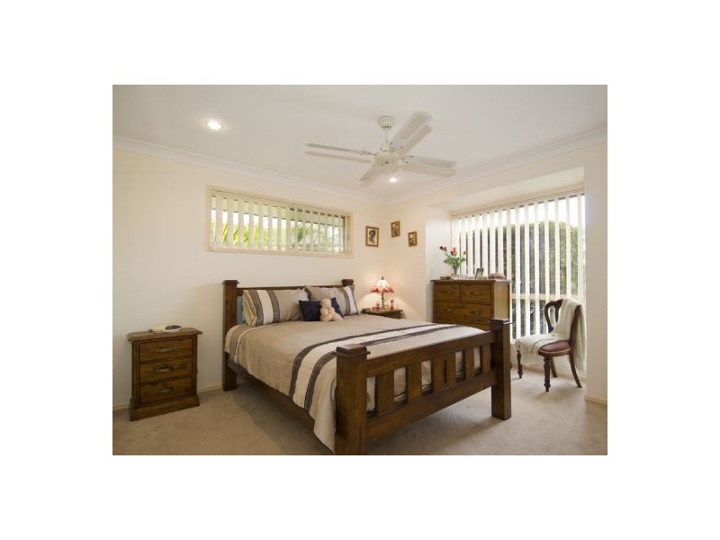 9 Brampton Court, Kawungan QLD 4655