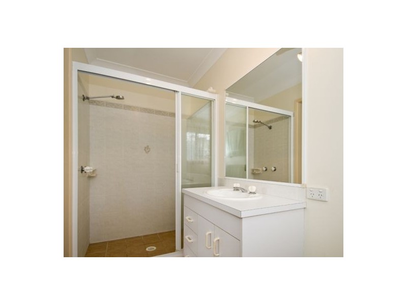 9 Brampton Court, Kawungan QLD 4655