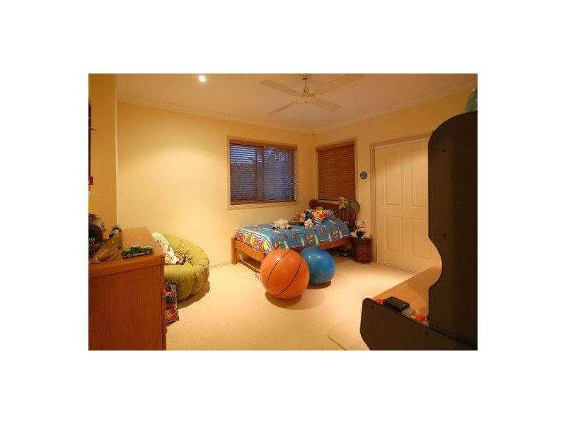 19 Belmoreana Crt, Dundowran Beach QLD 4655