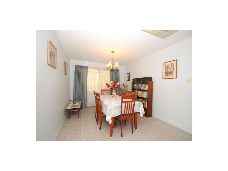 51 Dover Street, Pialba QLD 4655