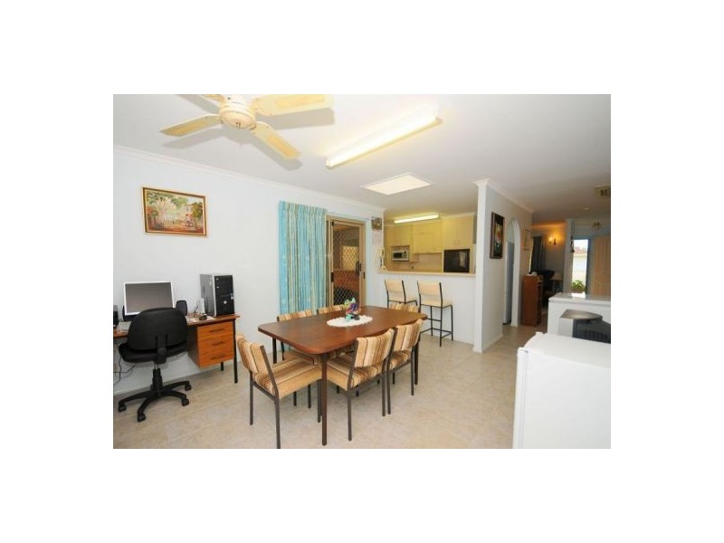 51 Dover Street, Pialba QLD 4655