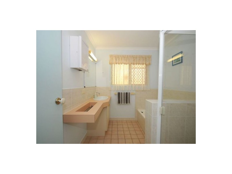 51 Dover Street, Pialba QLD 4655