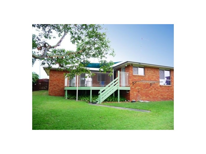 74 Murphy St, Point Vernon QLD 4655