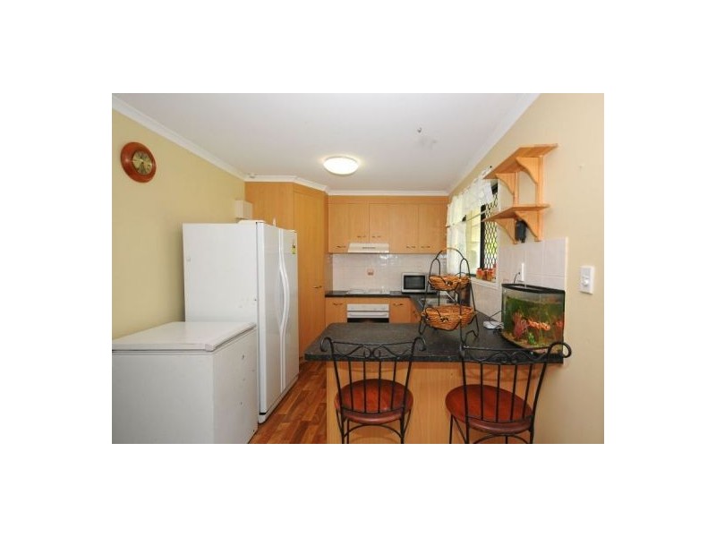 39 Hyperno Rd, Point Vernon QLD 4655