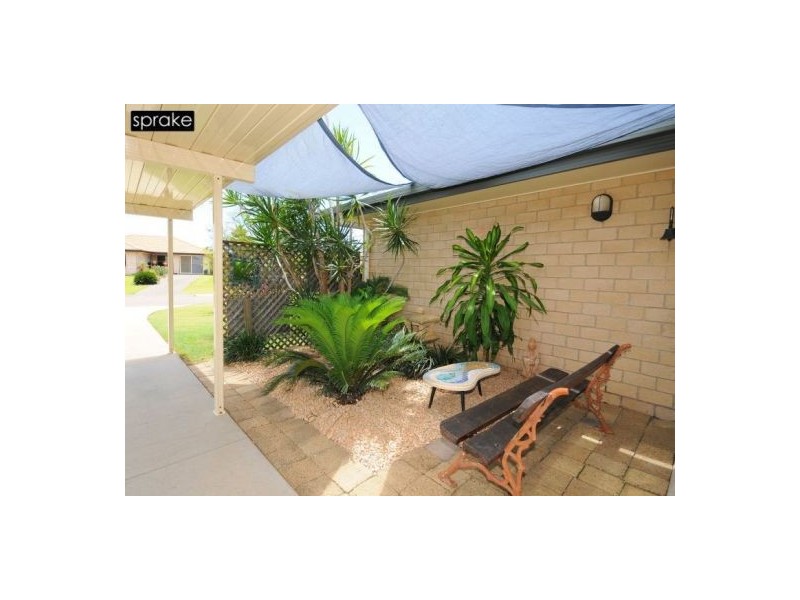 39 Hyperno Rd, Point Vernon QLD 4655