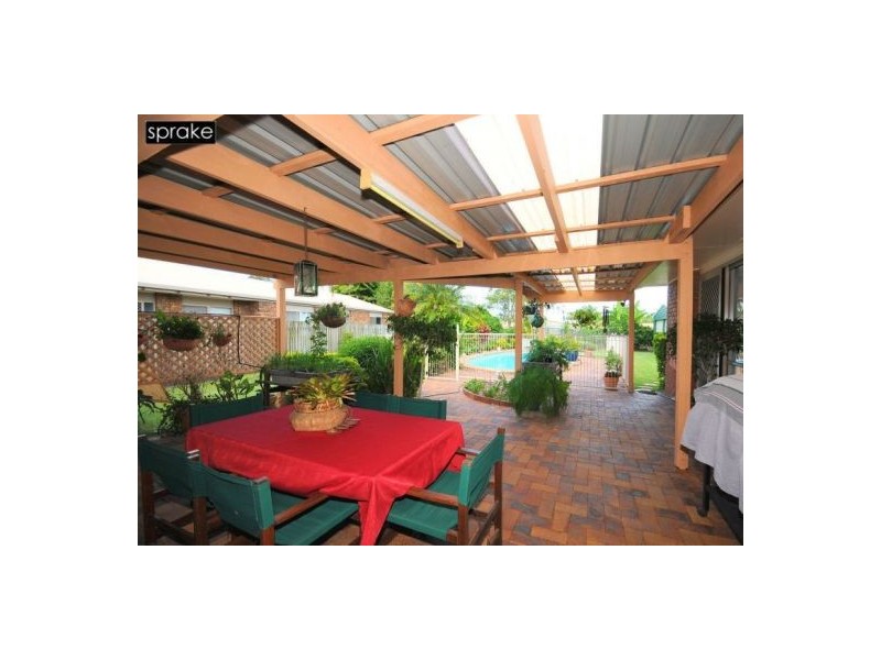 8 Birch Court, Kawungan QLD 4655