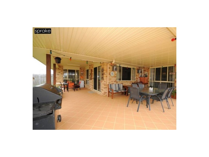 1 Cromdale Cct, Kawungan QLD 4655