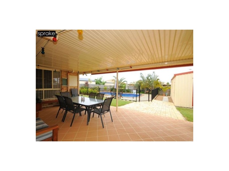 1 Cromdale Cct, Kawungan QLD 4655