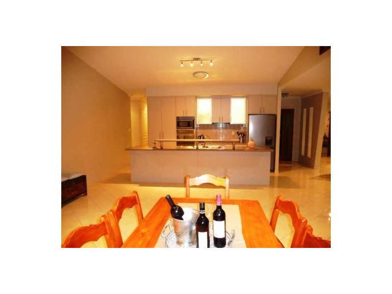 5/34 Hughes Rd, Urangan QLD 4655