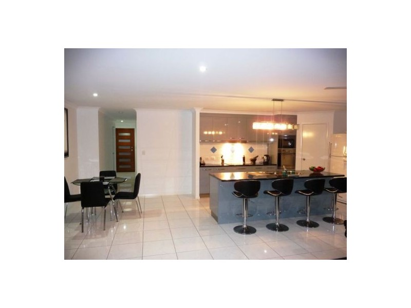 20 Bianca Court, Torquay QLD 4655