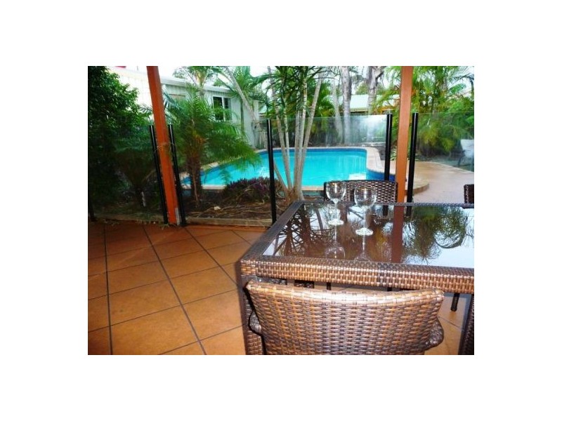 5 Princess Park Crt, Torquay QLD 4655