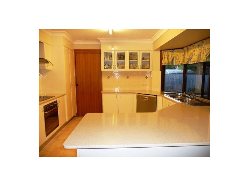 5 Princess Park Crt, Torquay QLD 4655