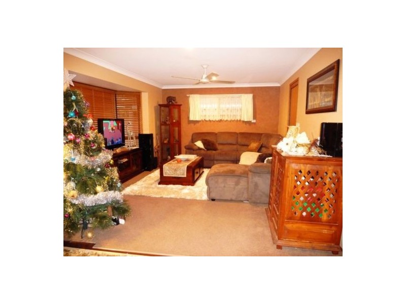 5 Princess Park Crt, Torquay QLD 4655