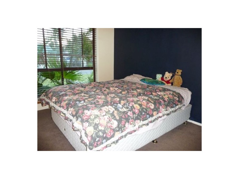 5 Princess Park Crt, Torquay QLD 4655