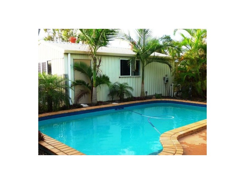 5 Princess Park Crt, Torquay QLD 4655