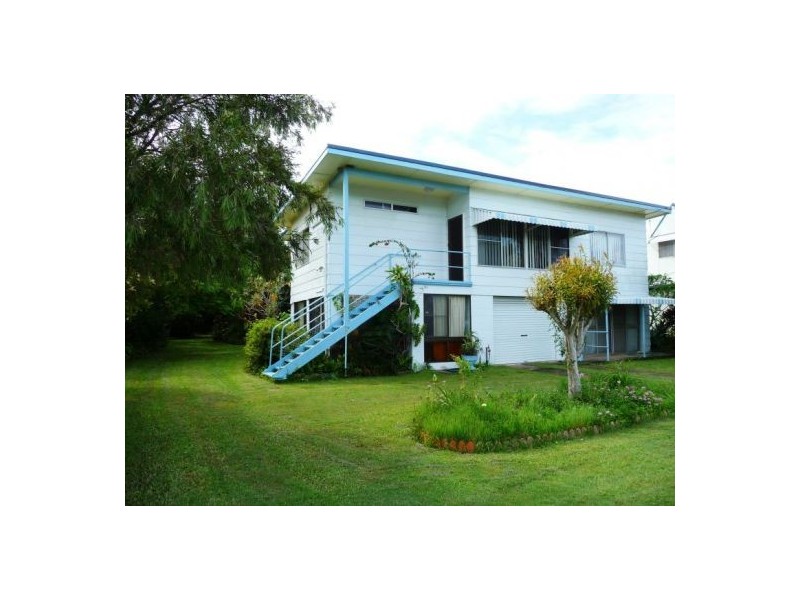 61 Newhaven St, Pialba QLD 4655