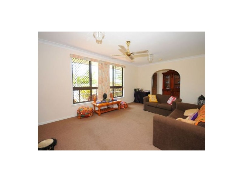 30 Shoreham St, Pialba QLD 4655