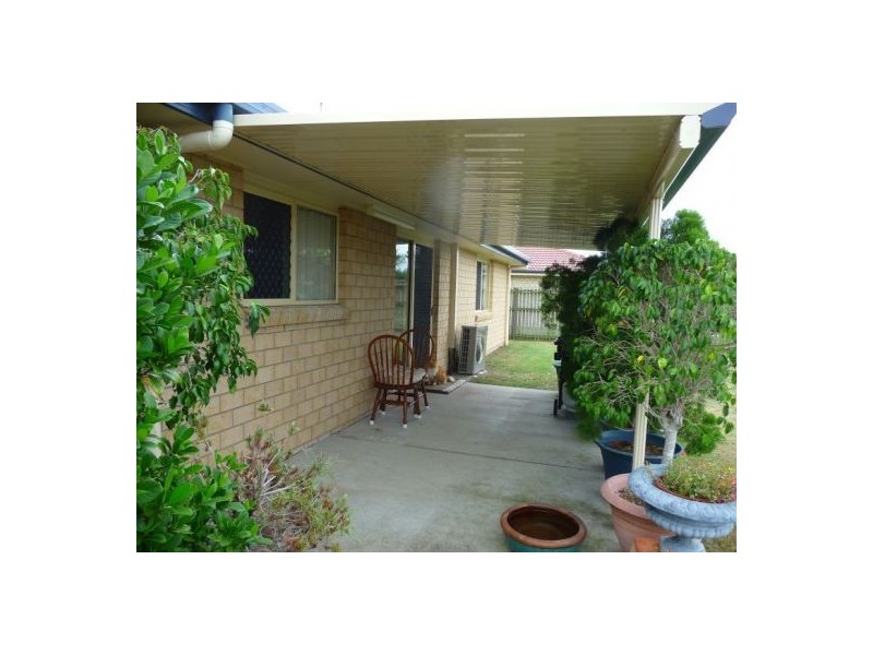 54 Anchorage Cct, Point Vernon QLD 4655