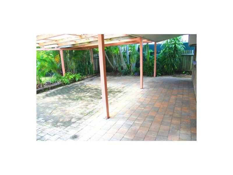 4 Queben Court, Kawungan QLD 4655