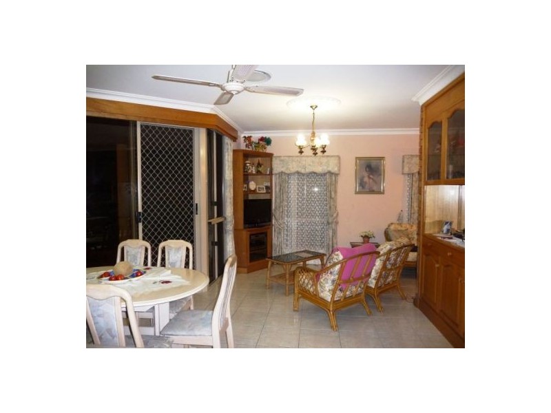 39 Royal Dr, Kawungan QLD 4655
