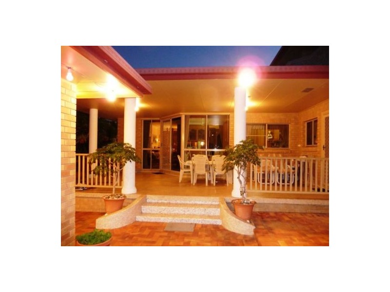 39 Royal Dr, Kawungan QLD 4655