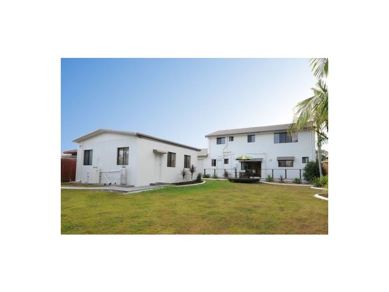 7 Talasea Dr, Kawungan QLD 4655