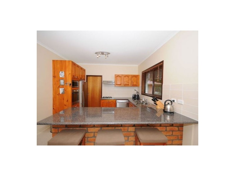 7 Talasea Dr, Kawungan QLD 4655