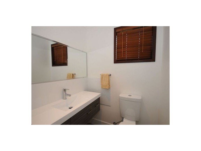 7 Talasea Dr, Kawungan QLD 4655