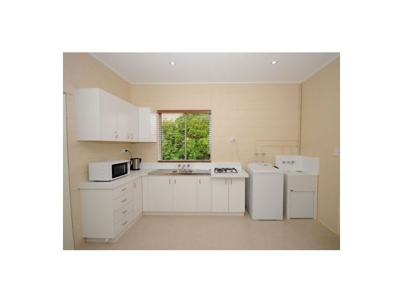 7 Talasea Dr, Kawungan QLD 4655